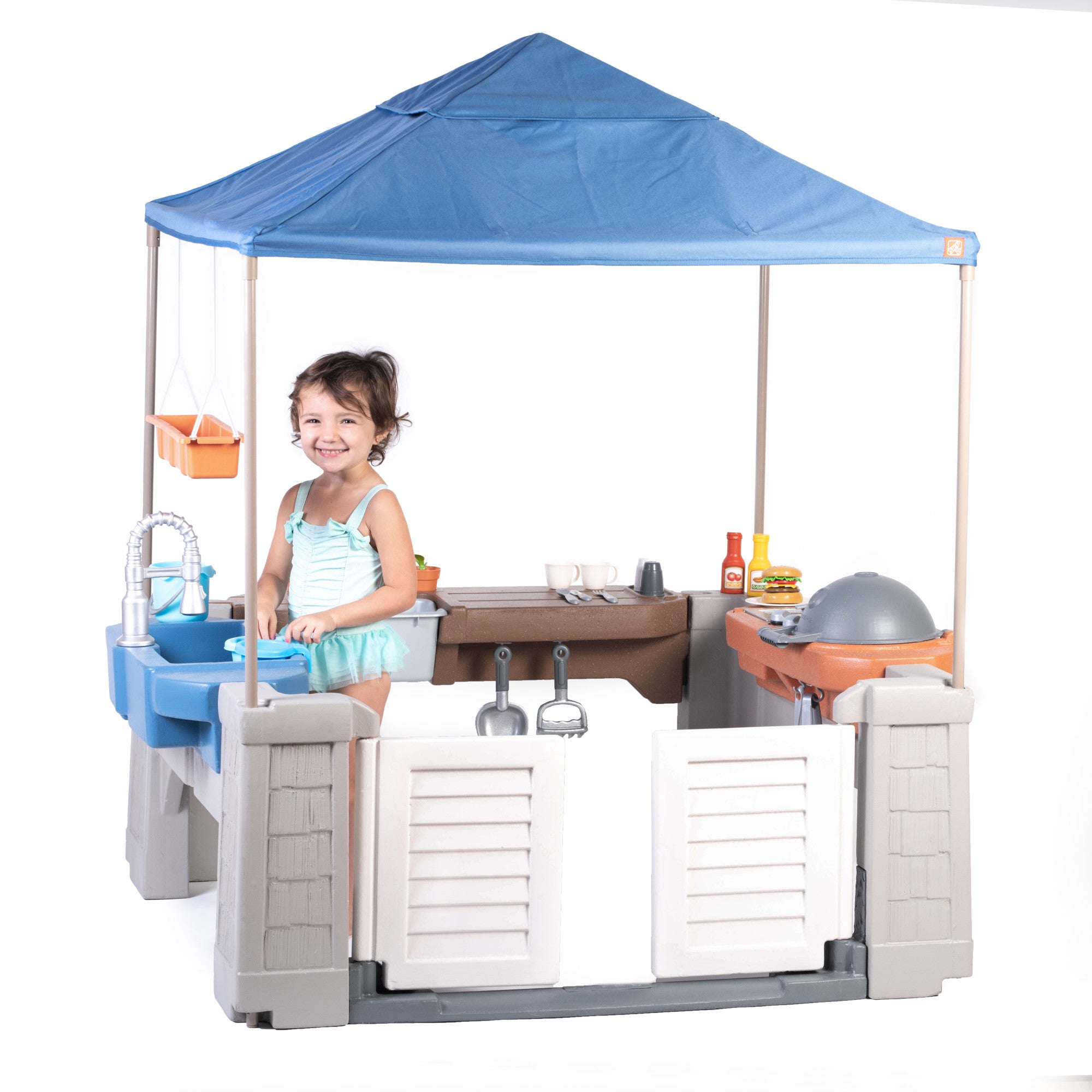 Grill Splash Play Center with Canopy™ – Step2