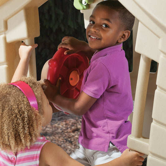 Encouraging Imaginary Play