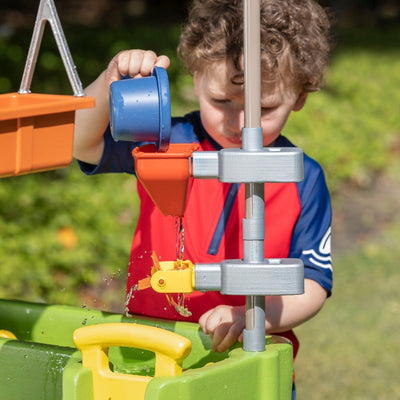 Pump & Splash Shady Oasis