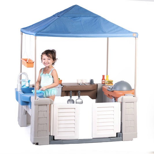 Grill & Splash Play Center with Canopy