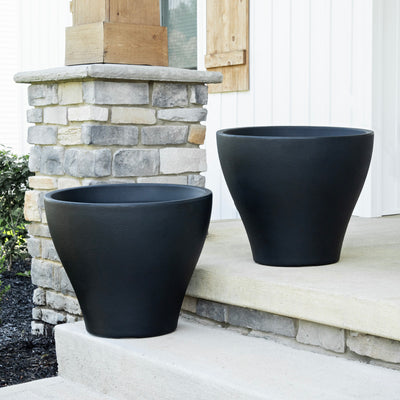 Fernway Planter™ - Onyx Black 2 Pack on steps