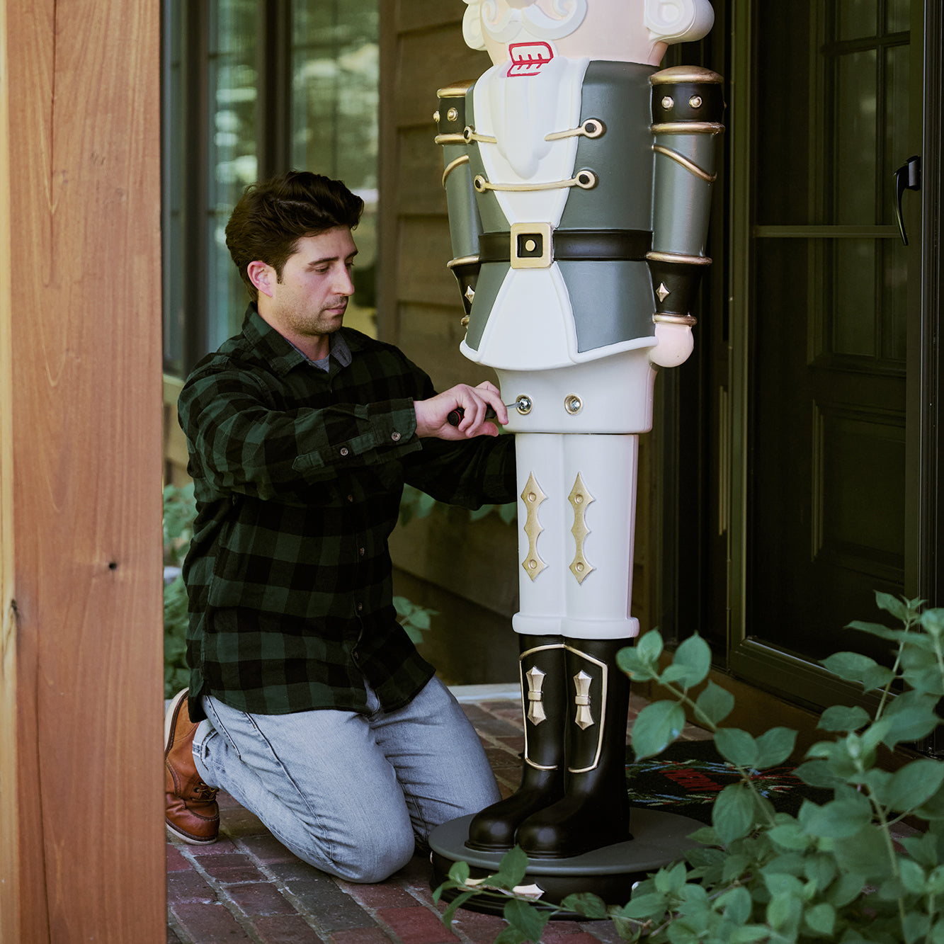 Giant 6ft Paintable Nutcracker Prince