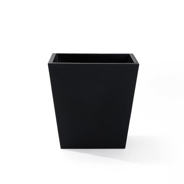 Tremont Planter™ 20X24 2 Pack back view of one planter