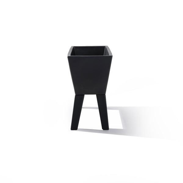 black raised plant pot Tremont Raised Planter