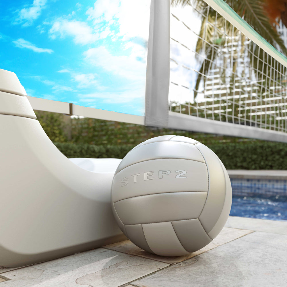 Vero Pool Volleyball Set™ from Step2