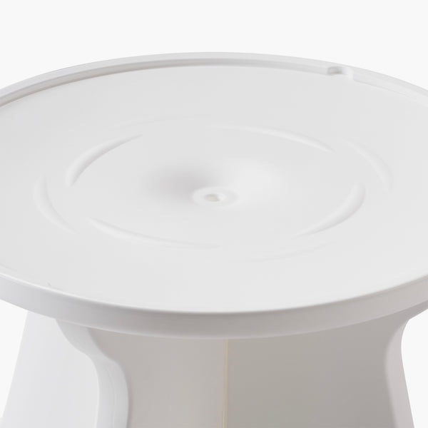 Vero In Pool Accent Table™