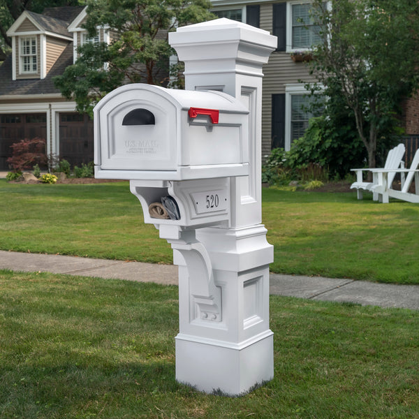 Atherton Grand Mail Post™ shown with larger mailbox