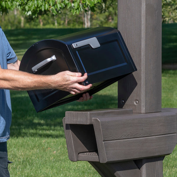 Highland Mail Post™ - Dark Cedar installing mailbox 