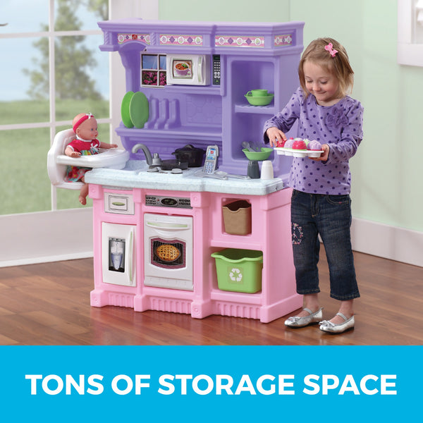 Little Baker's Kitchen™ tons of storage