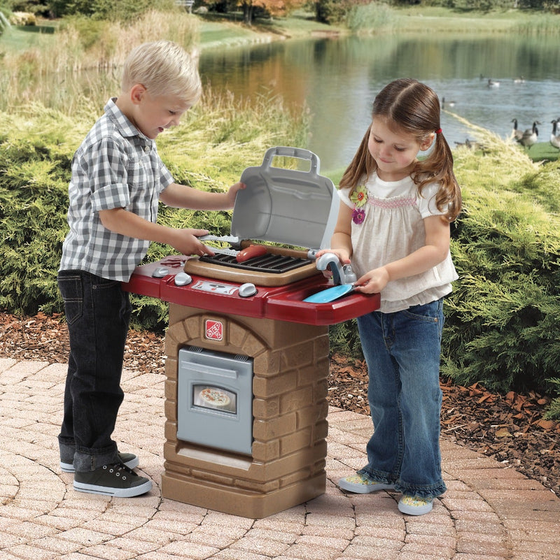 Fixin' Fun Outdoor Grill outdoors