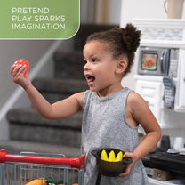 LifeStyle™ Dream Kitchen™ girl playing