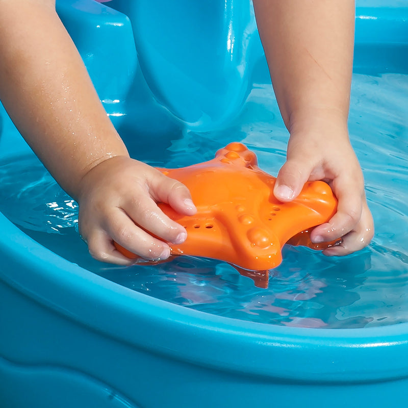 Spill & Splash Seaway Water Table sea creature in the water<br />