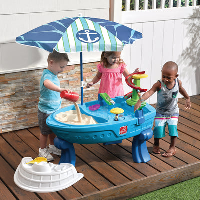 Fiesta Cruise Water Table with Umbrella™